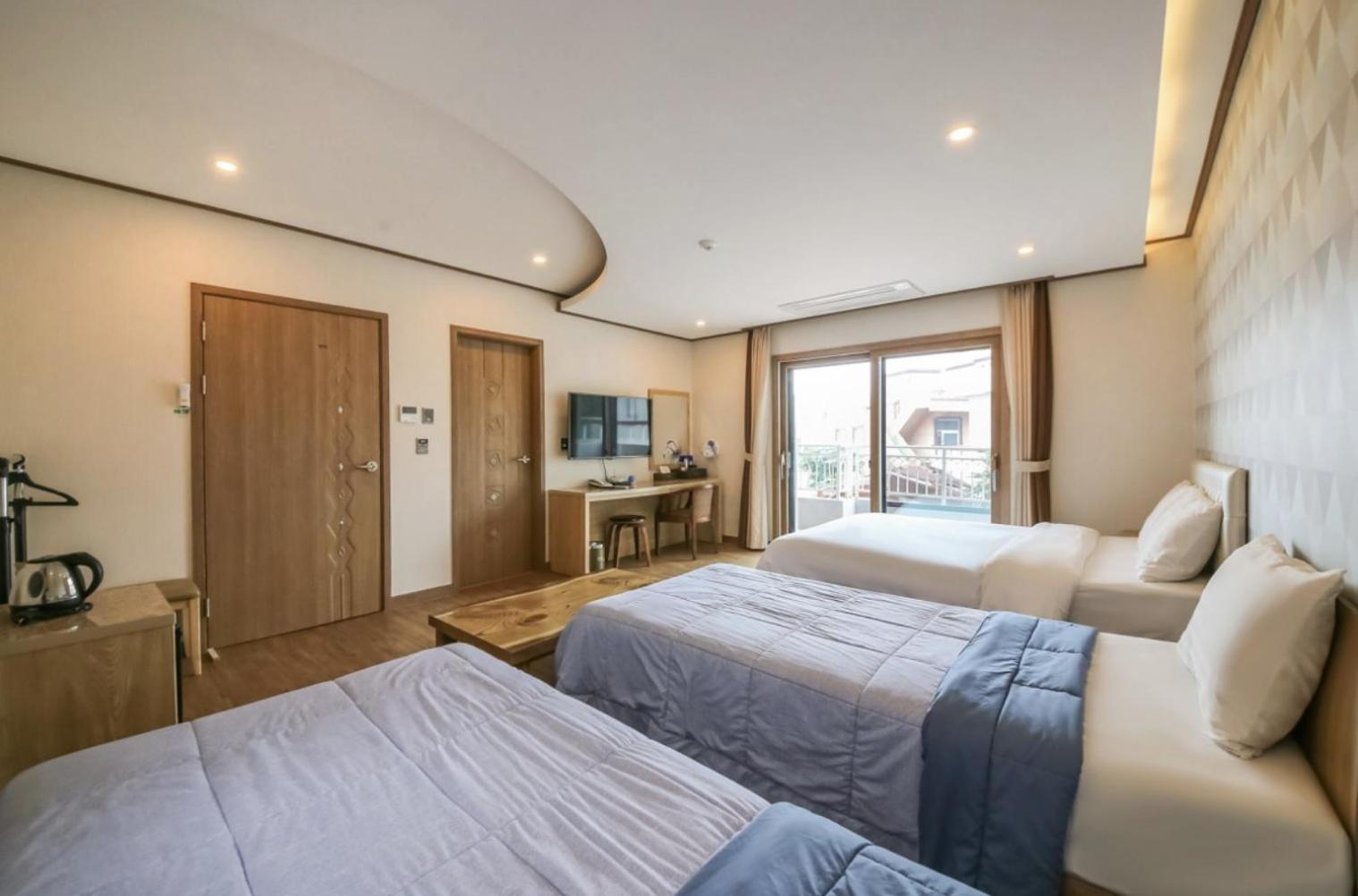 Rex Hotel Seogwipo Esterno foto