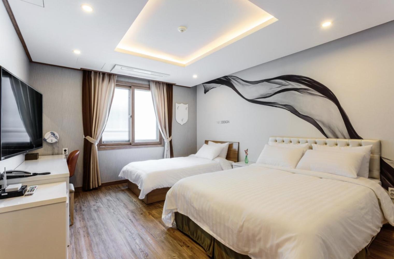 Rex Hotel Seogwipo Esterno foto