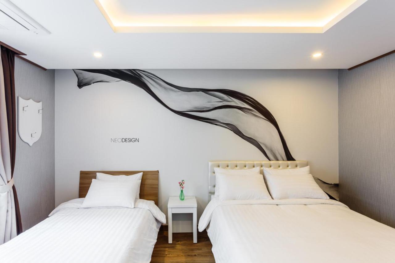 Rex Hotel Seogwipo Esterno foto