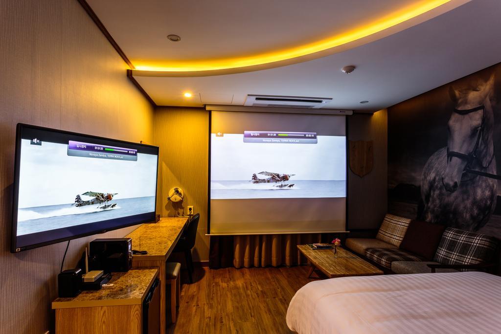 Rex Hotel Seogwipo Esterno foto