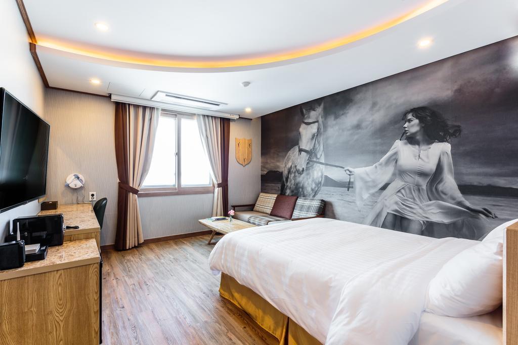 Rex Hotel Seogwipo Esterno foto